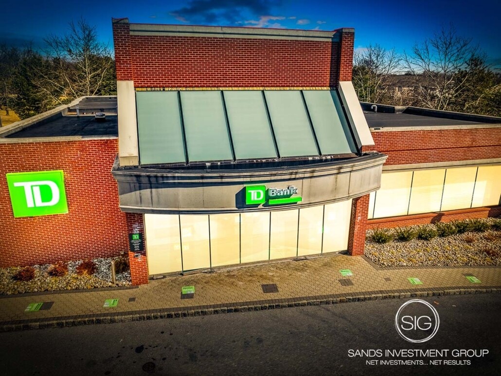 3132 Briggs Chaney Rd, Silver Spring, MD 20904