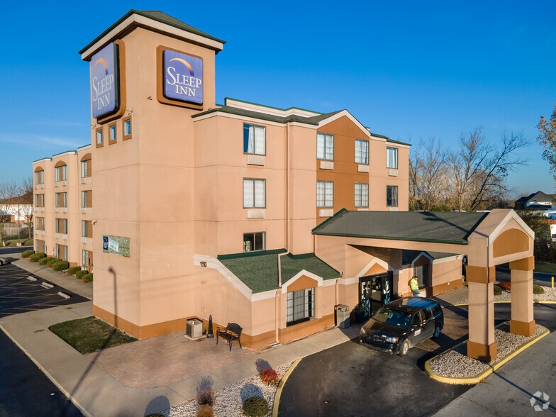 2255 173rd St, Lansing, IL for sale - Primary Photo - Image 1 of 5