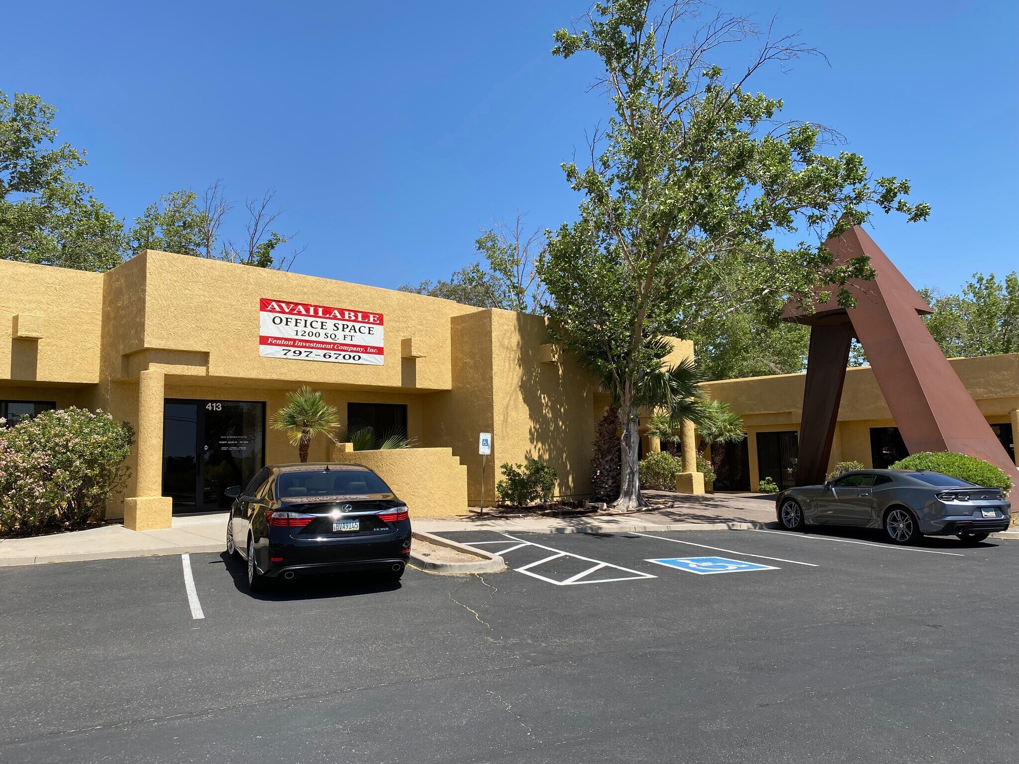 6700 N Oracle Rd, Tucson, AZ 85704 6700 N Oracle