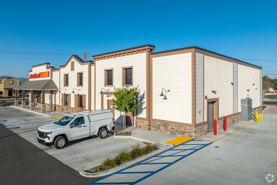 9258 Limonite Ave, Jurupa Valley, CA for sale - Primary Photo - Image 1 of 1