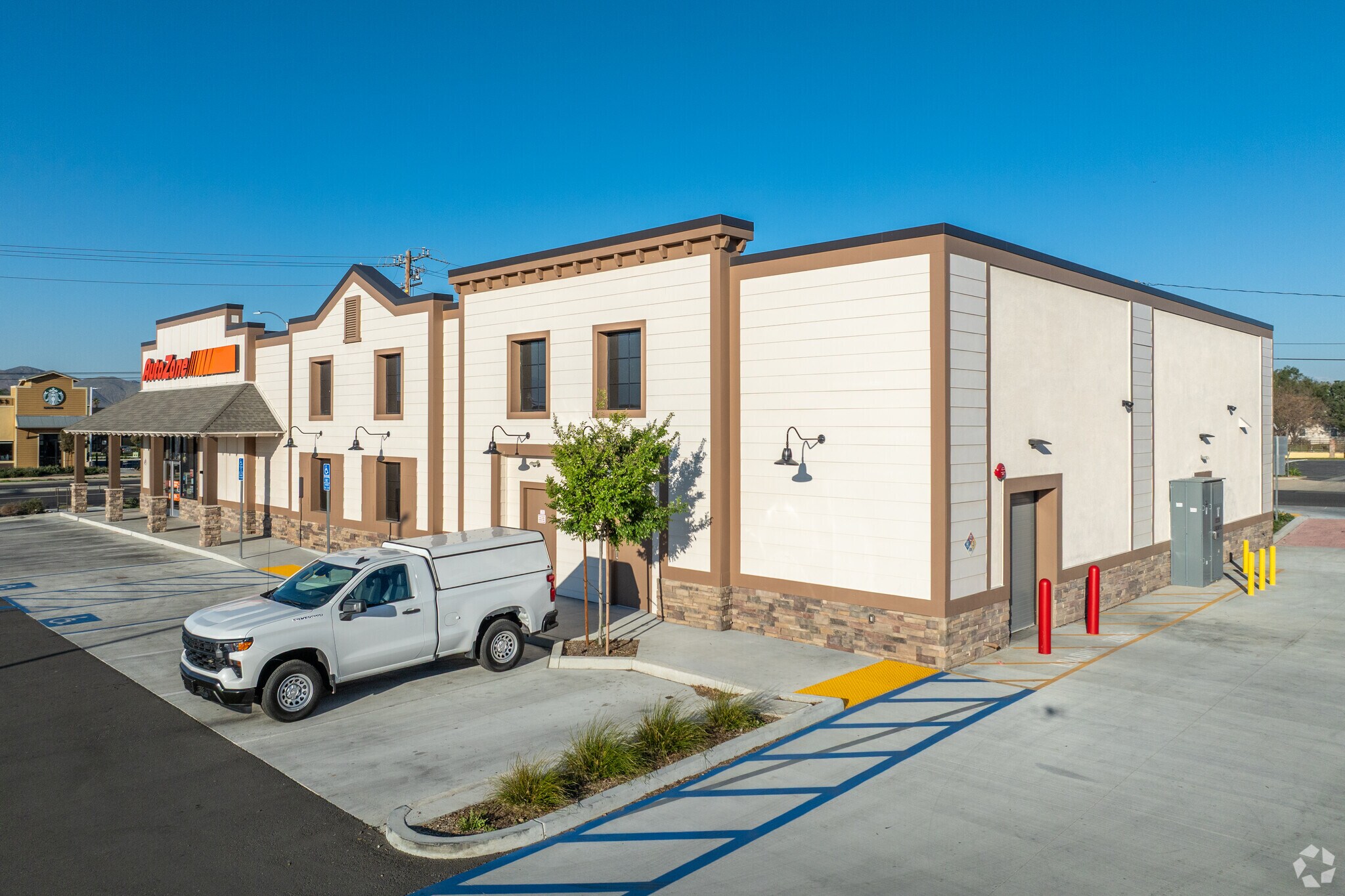 9258 Limonite Ave, Jurupa Valley, CA for sale Primary Photo- Image 1 of 1