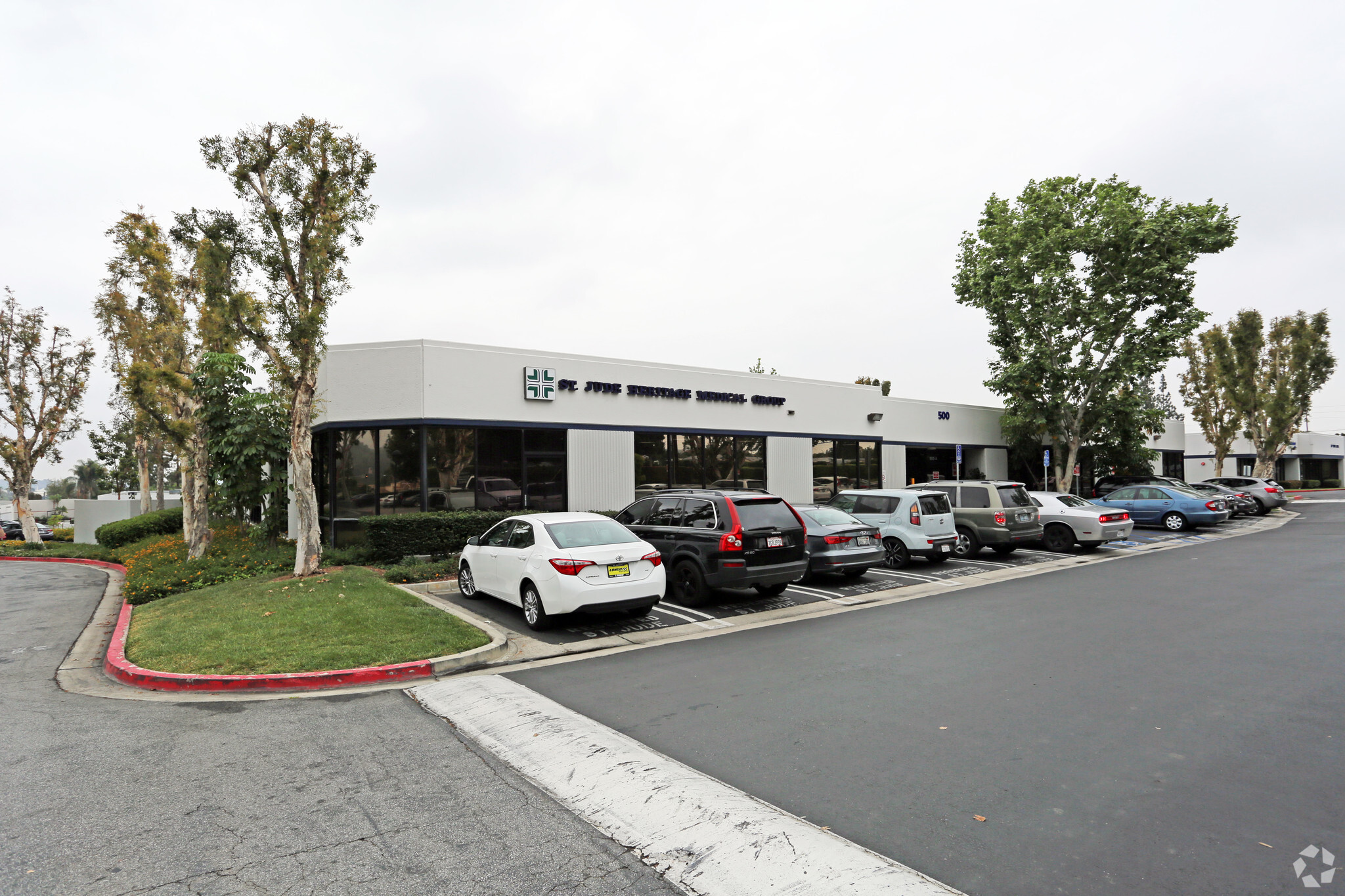 500-590 W Central Ave, Brea, CA for lease Building Photo- Image 1 of 9