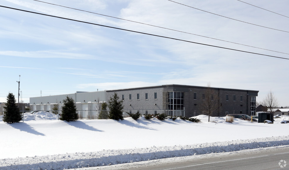 389 Clyde Rd, Cambridge, ON for lease - Building Photo - Image 3 of 10