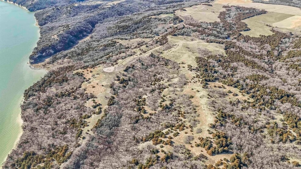 Lot 13 Lake Forest Ln, Yankton, SD for sale - Building Photo - Image 2 of 27