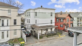 More details for 38 E Dover St, Waterbury, CT - Multifamily for Sale