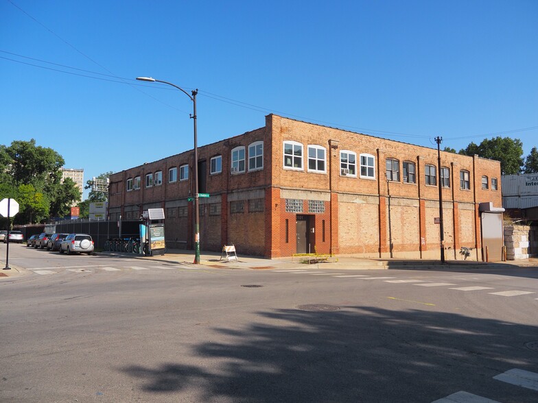 2101 S Kedzie Ave, Chicago, IL for sale - Primary Photo - Image 1 of 1