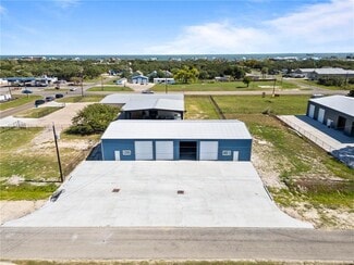 More details for 916 Fuqua St, Rockport, TX - Industrial for Sale