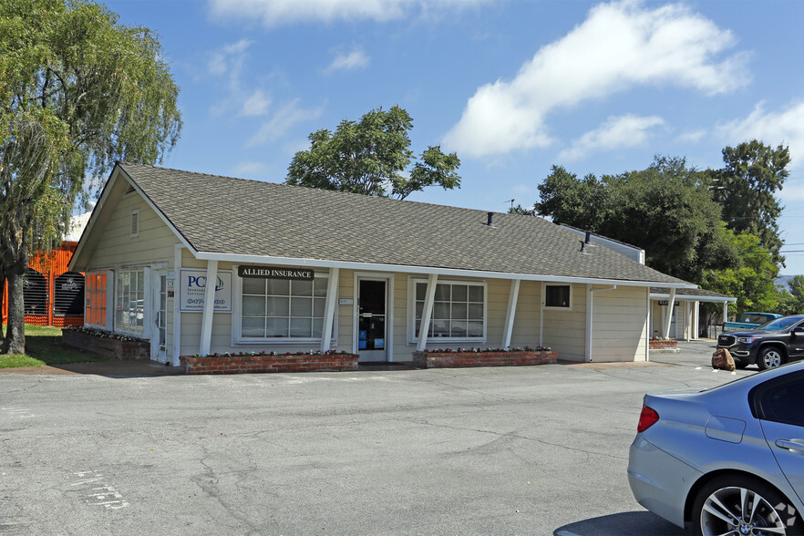 7810 Monterey St, Gilroy, CA for lease - Primary Photo - Image 1 of 44