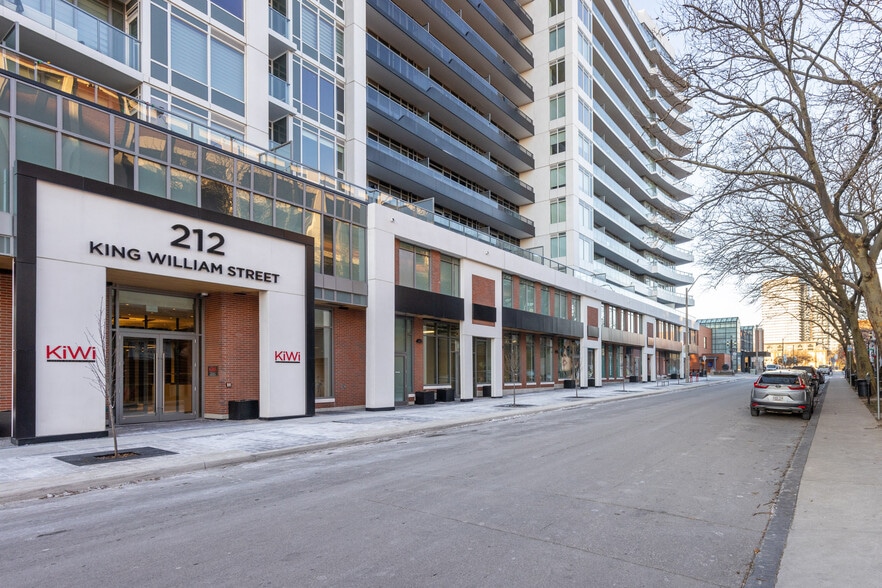 212 King William St, Hamilton, ON for sale - Building Photo - Image 1 of 1