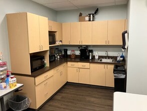 1 Coastway Blvd, Warwick, RI for sale Interior Photo- Image 2 of 2