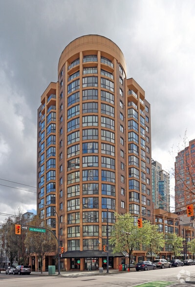 1116-1138 Richards St, Vancouver, BC for sale - Primary Photo - Image 1 of 1