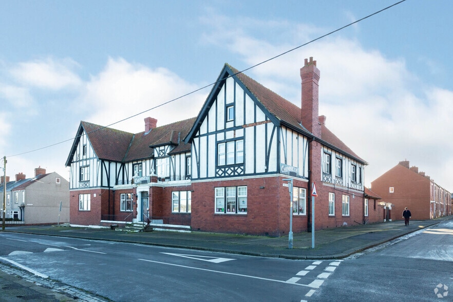 East St, Blackhall Colliery for sale - Primary Photo - Image 1 of 1