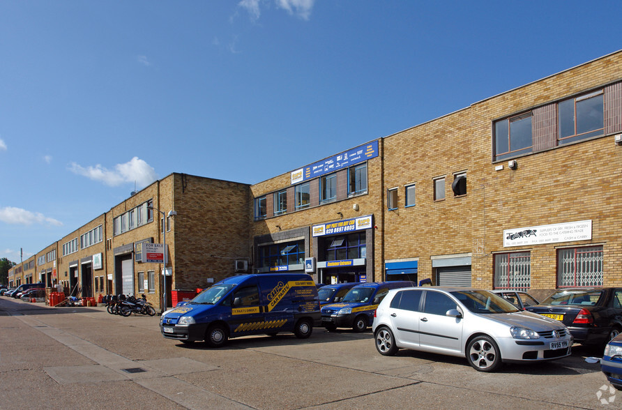 1 Franthorne Way, London for lease - Building Photo - Image 2 of 8