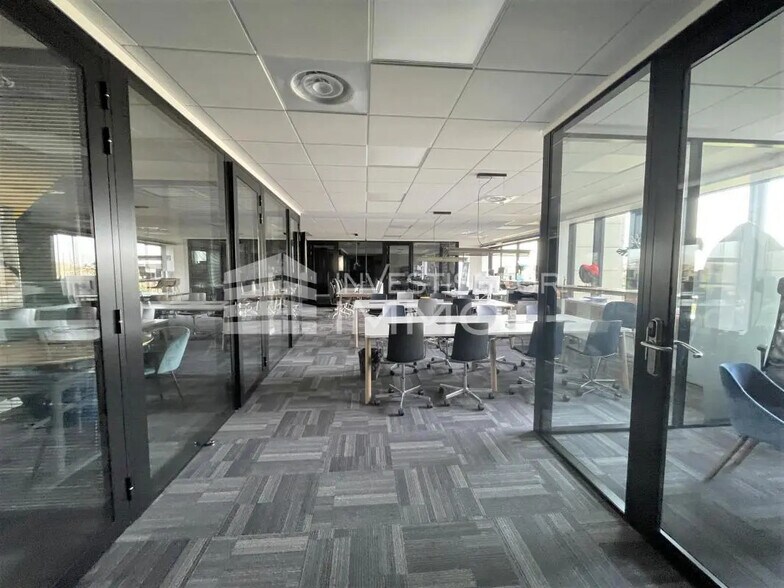 Office in Jossigny for sale - Building Photo - Image 3 of 3