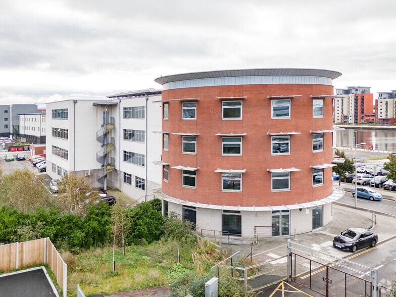 Langdon Rd, Swansea for lease - Building Photo - Image 3 of 7