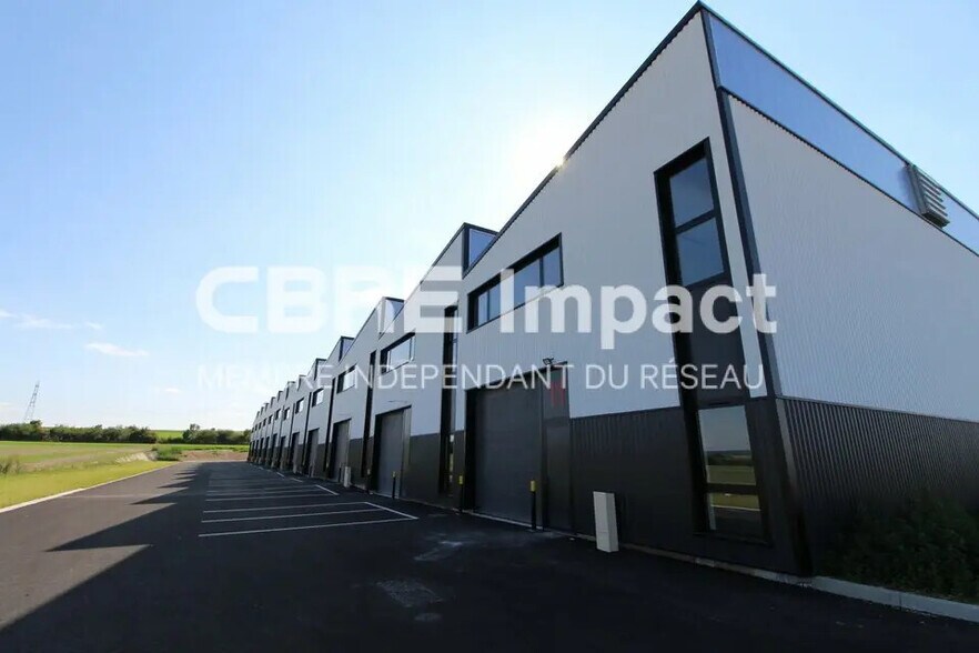 Flex in Cormontreuil for lease - Building Photo - Image 3 of 14