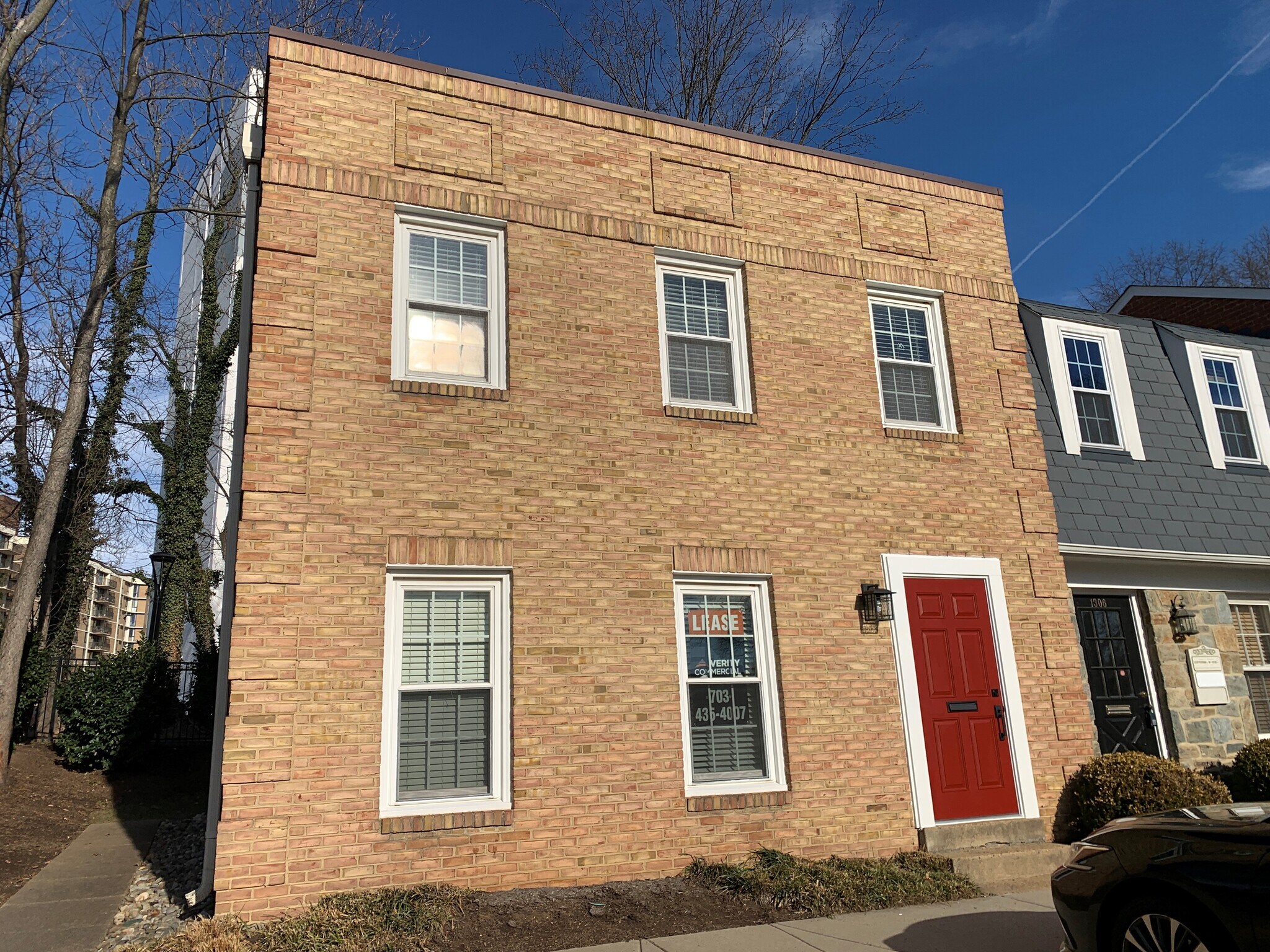 1308 Vincent Pl, McLean, VA 22101