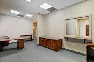 20 W Washington St, Hagerstown, MD for lease Building Photo- Image 2 of 11