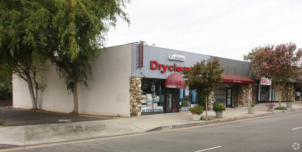 834-840 Foothill Blvd, La Canada Flintridge, CA for lease - Building Photo - Image 3 of 11