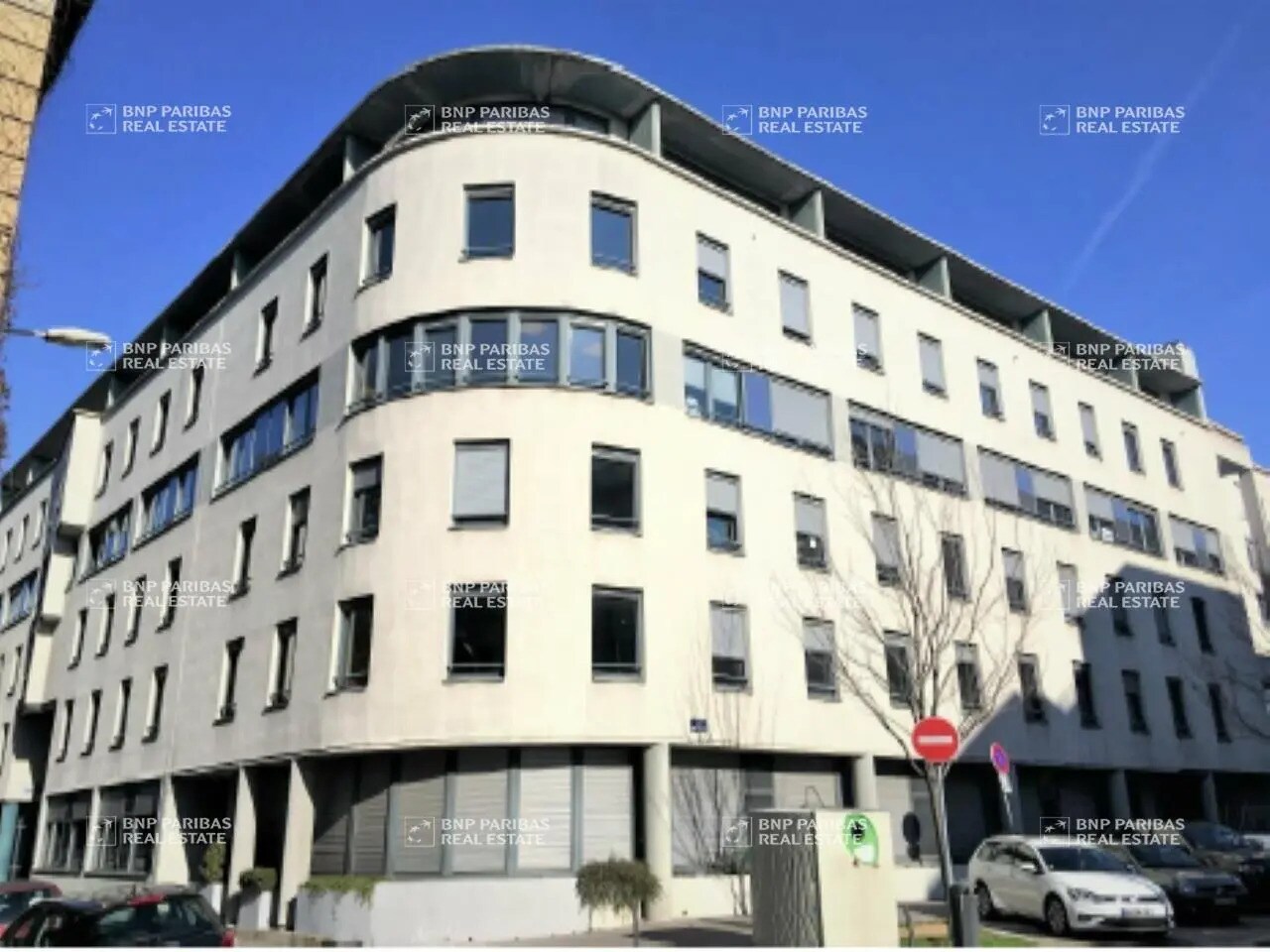 Office in Lyon for lease Building Photo- Image 1 of 15