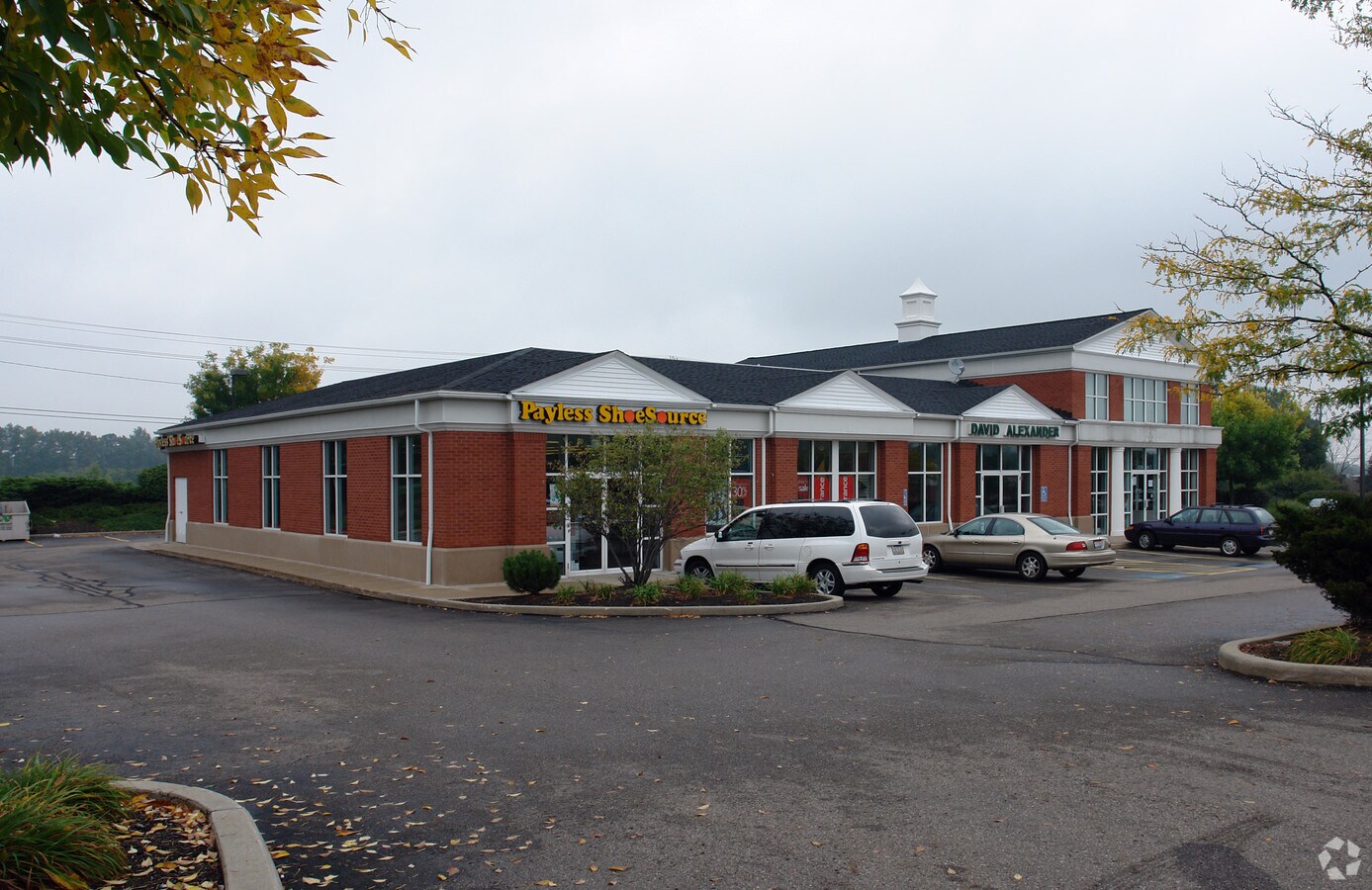 4294 Kent Rd, Stow, OH 44224