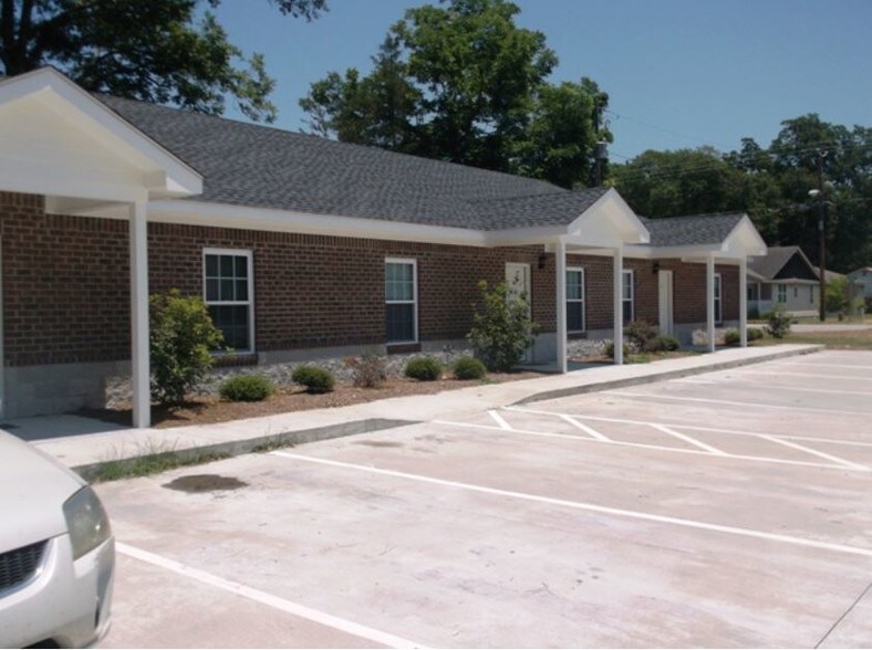 17 S River St, Claxton, GA for sale - Primary Photo - Image 1 of 1