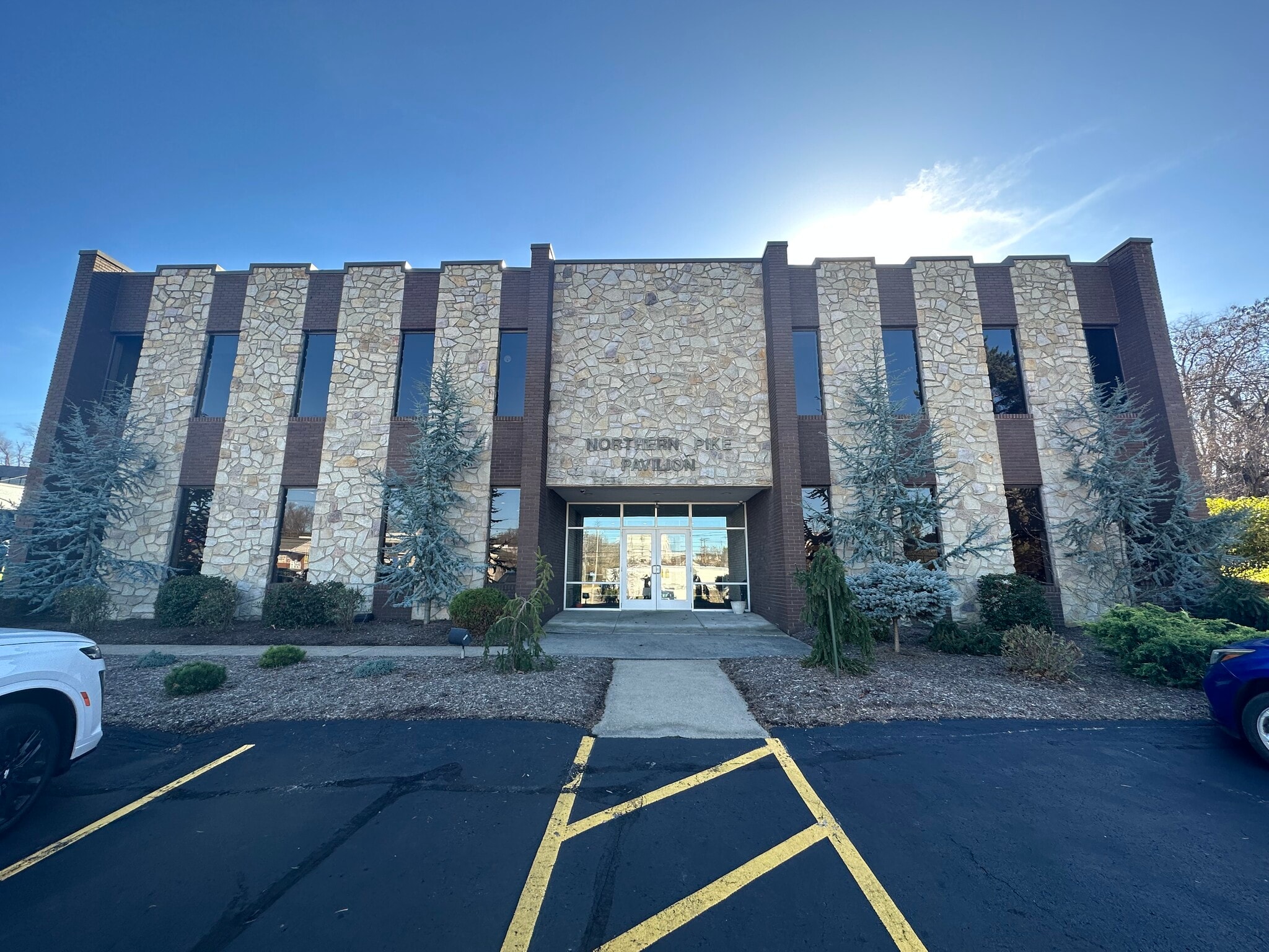 4268 Northern Pike, Monroeville, PA for lease Building Photo- Image 1 of 1