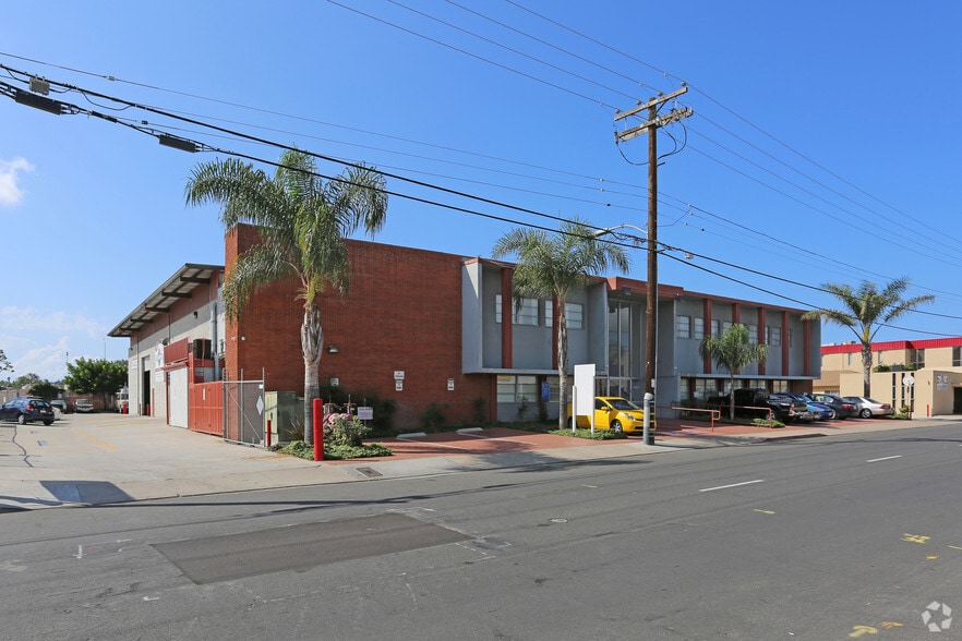 3467-3479 Kurtz St, San Diego, CA for lease - Building Photo - Image 3 of 7