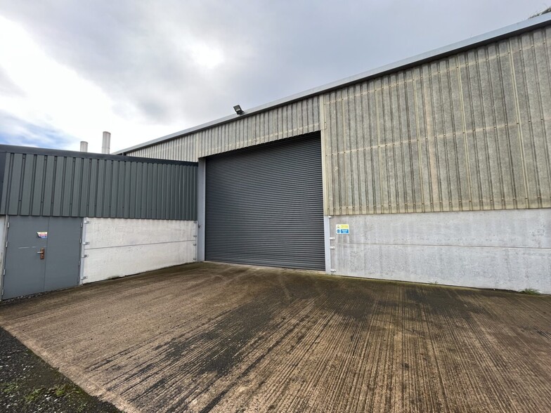 1 Kirkbride Airfield, Kirkbride for lease - Primary Photo - Image 1 of 1