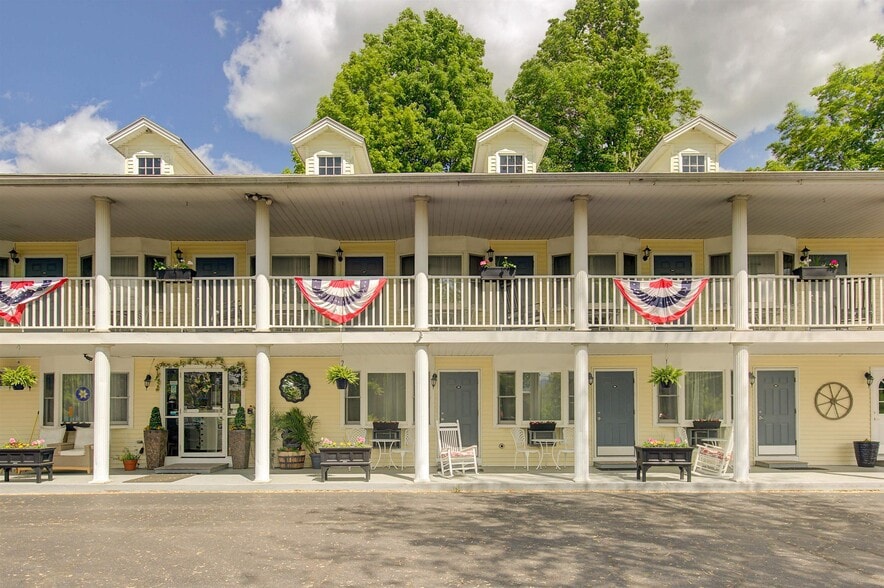 17 Wilder St, Conway, NH for sale - Building Photo - Image 3 of 26