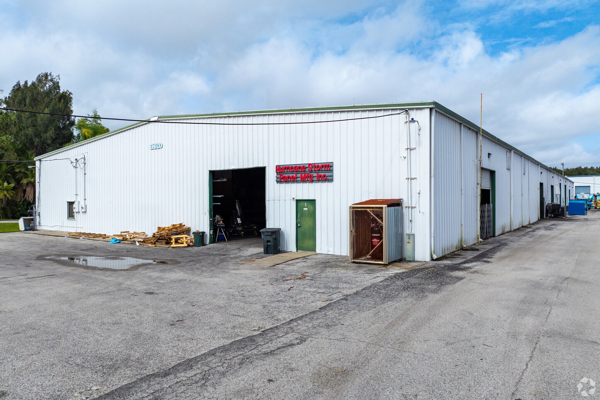 1720 Main St NE, Palm Bay, FL for lease Building Photo- Image 1 of 32