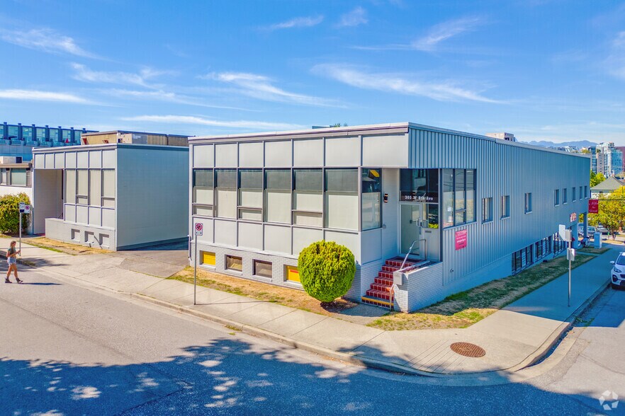 305 8th Ave W, Vancouver, BC for sale - Primary Photo - Image 1 of 1