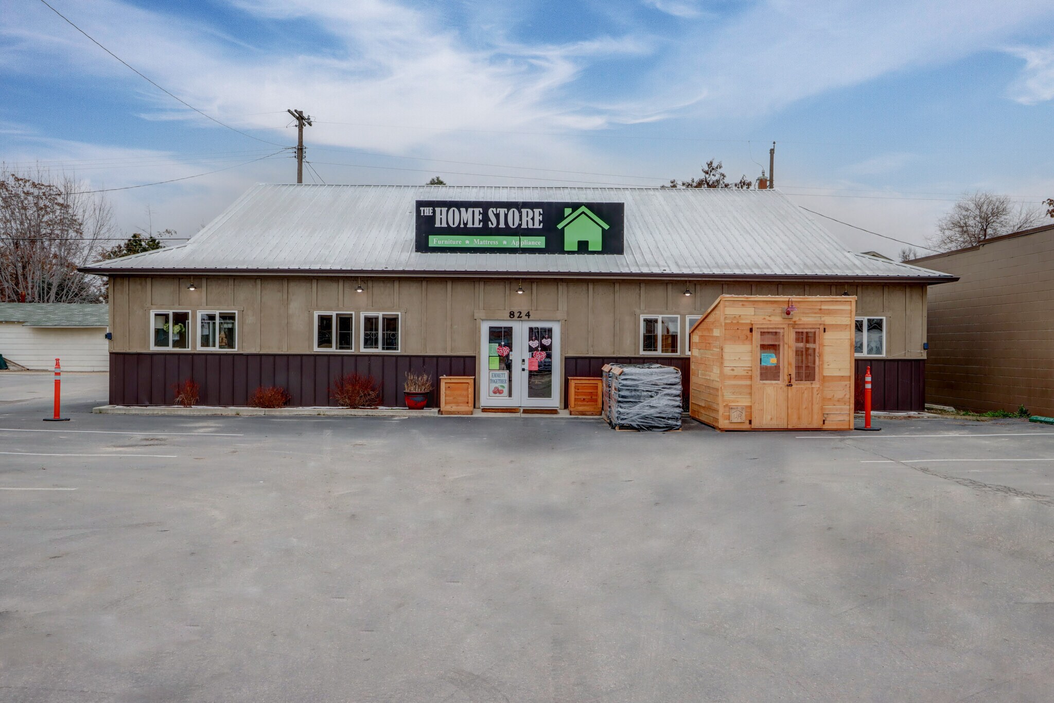 824 S Washington Ave, Emmett, ID for sale Building Photo- Image 1 of 1