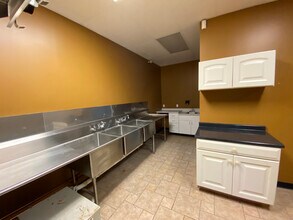 2131-2229 S Neil St, Champaign, IL for lease Building Photo- Image 2 of 2