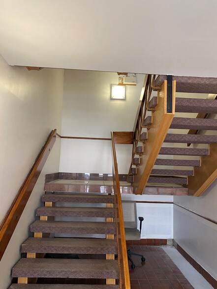 102 Main St E, Hawkesbury, ON for sale - Building Photo - Image 3 of 10