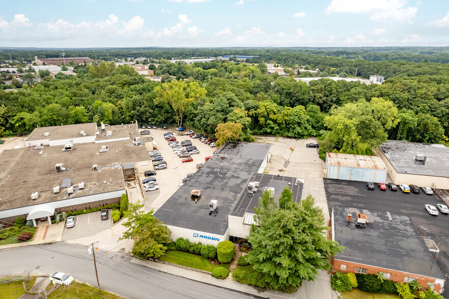 60 Taylor Dr, Rumford, RI for lease - Aerial - Image 3 of 5