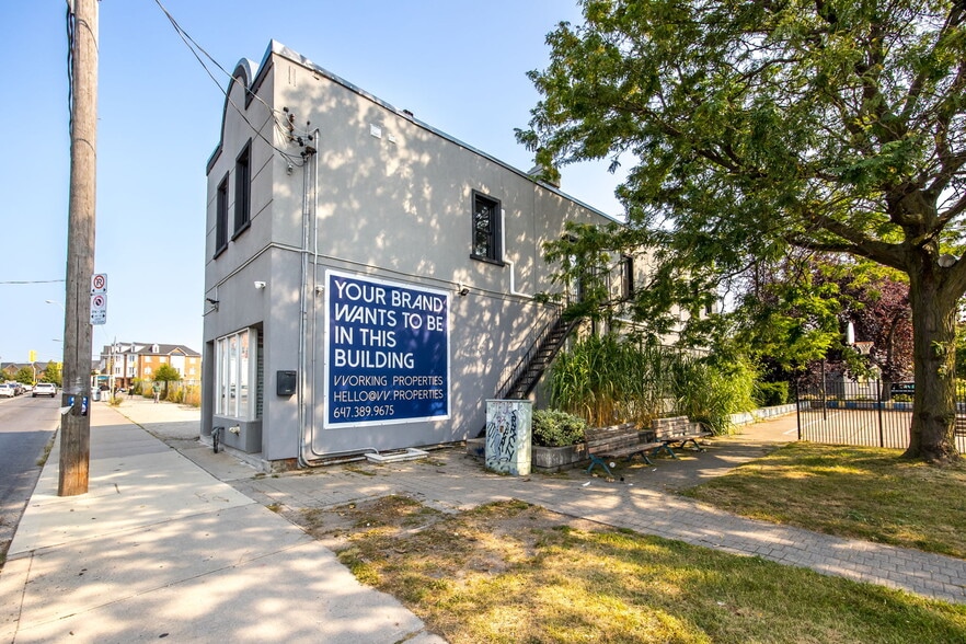 603 Keele St, Toronto, ON for lease - Building Photo - Image 3 of 30