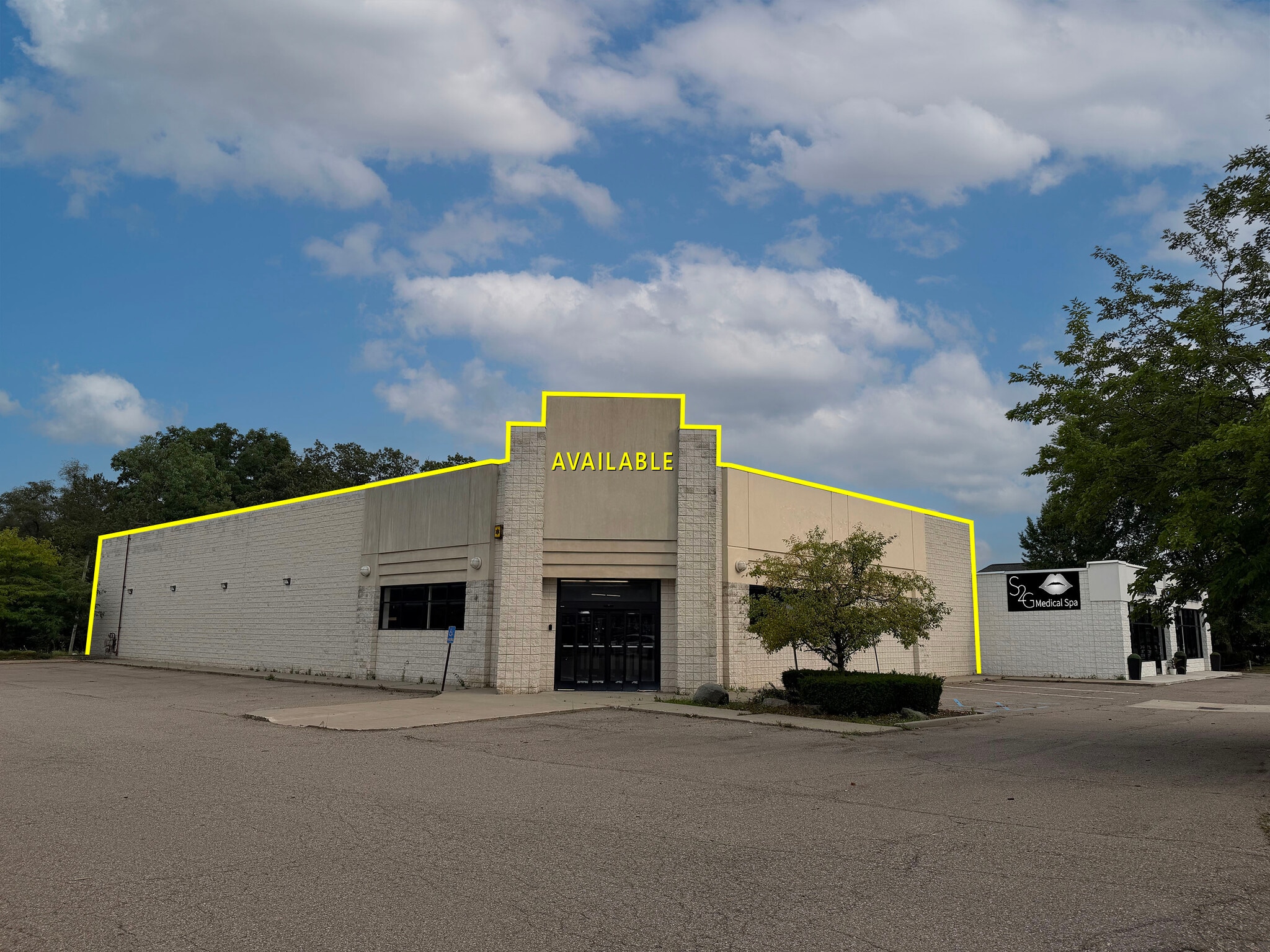 3053 Union Lake Rd, Commerce Township, MI for lease Building Photo- Image 1 of 5