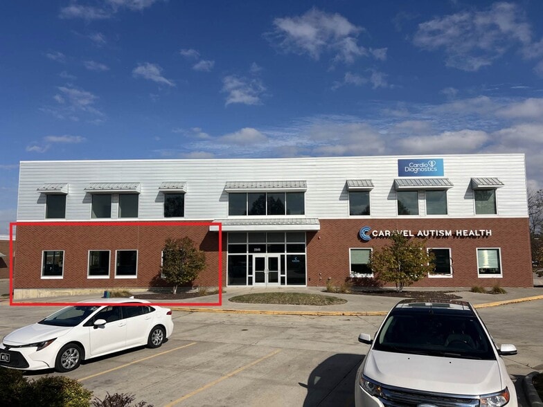 2545 N Dodge St, Iowa City, IA for lease - Building Photo - Image 1 of 5