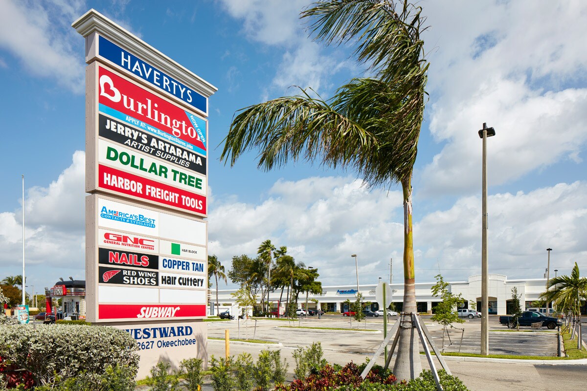 24212627 Okeechobee Blvd, West Palm Beach, FL 33409 Westward