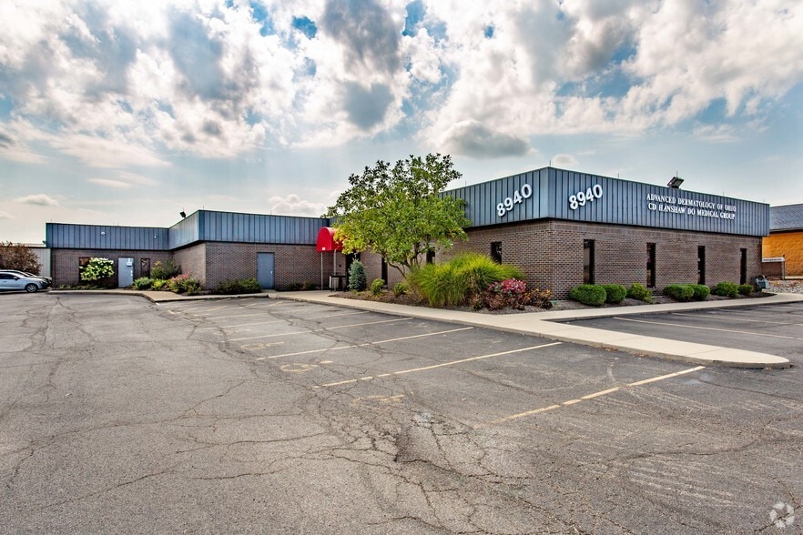 8940 Kingsridge Dr, Centerville, OH for sale - Building Photo - Image 2 of 28