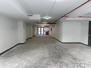 136-78 41st Ave, Flushing, NY for lease Interior Photo- Image 2 of 5