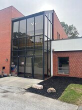 660 Yorklyn Rd, Hockessin, DE for lease Building Photo- Image 1 of 15