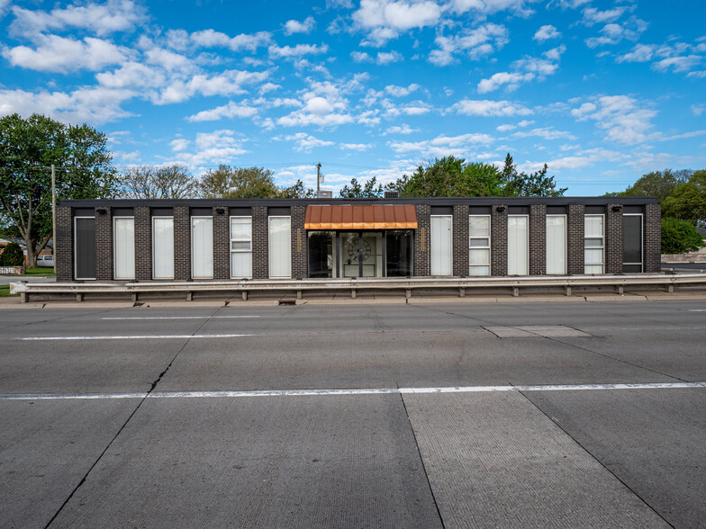 24725 Greenfield Rd, Southfield, MI for sale - Building Photo - Image 1 of 3