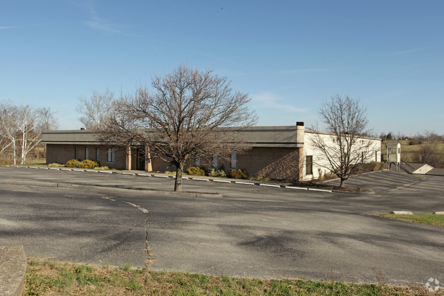 3945 Simpson Ln, Richmond, KY for sale - Primary Photo - Image 1 of 1