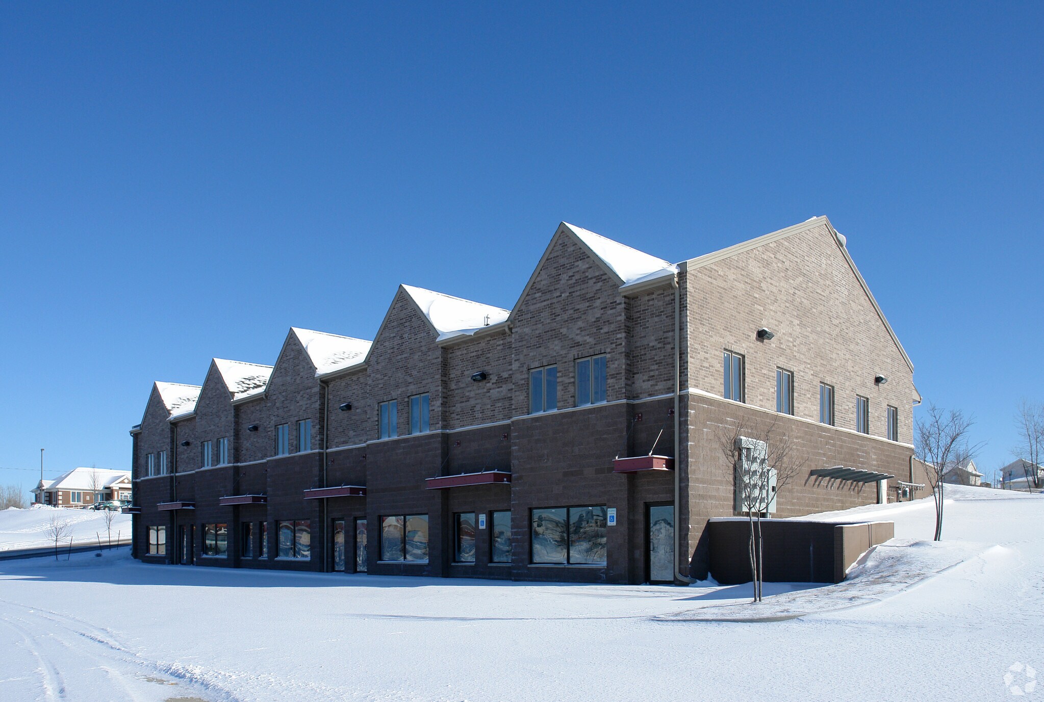 3720 Queen Ct SW, Cedar Rapids, IA for sale Building Photo- Image 1 of 1