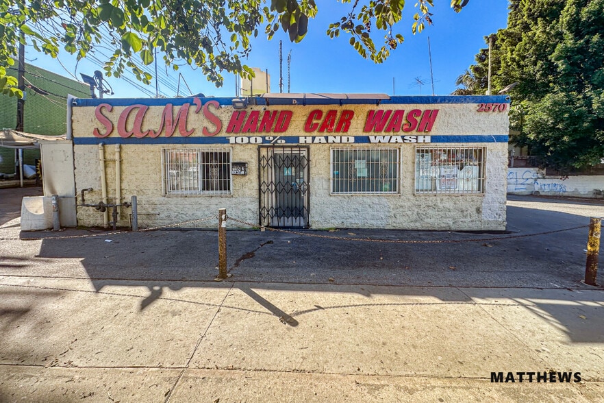 2570 Beverly Blvd, Los Angeles, CA for lease - Building Photo - Image 1 of 3