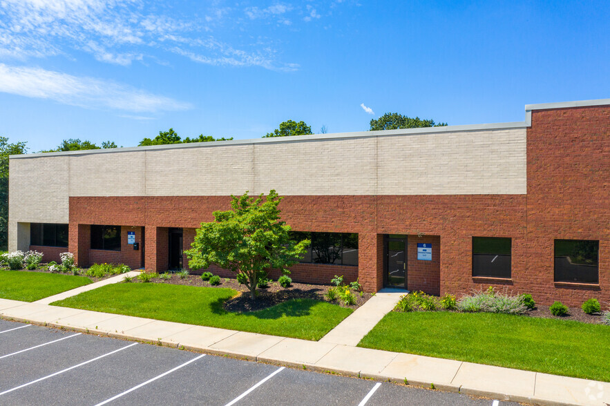 840 N Lenola Rd, Moorestown, NJ for lease - Building Photo - Image 2 of 7