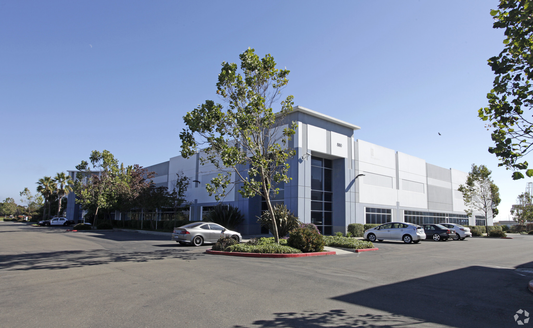 880 Harbour Way S, Richmond, CA for lease Primary Photo- Image 1 of 6