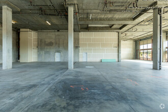 808 W San Carlos St, San Jose, CA for lease Interior Photo- Image 2 of 4